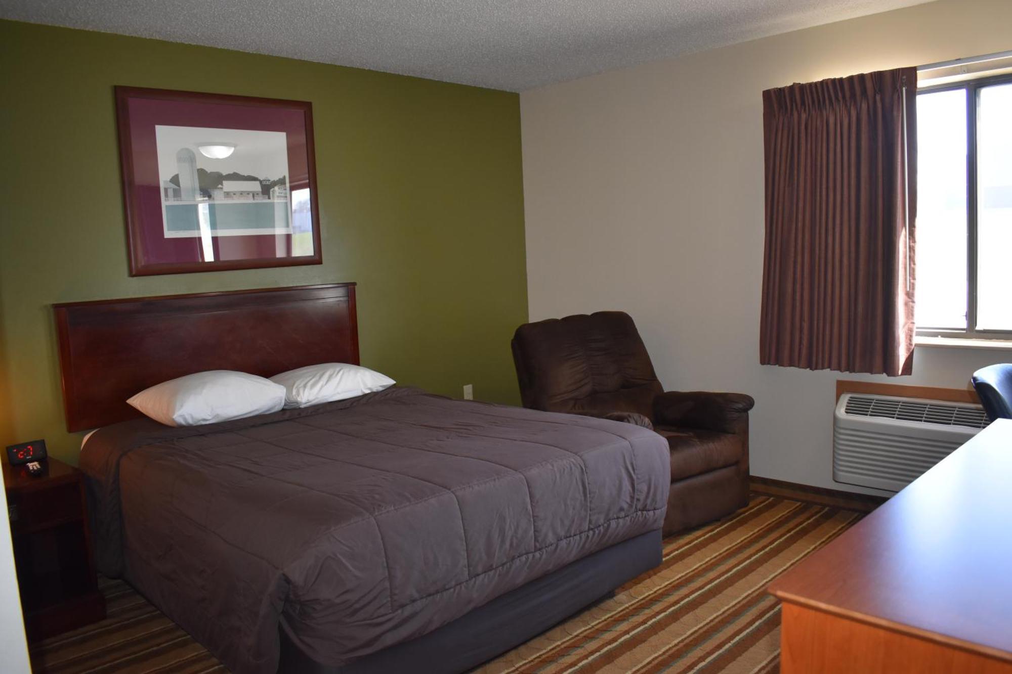 Heartland & Motel