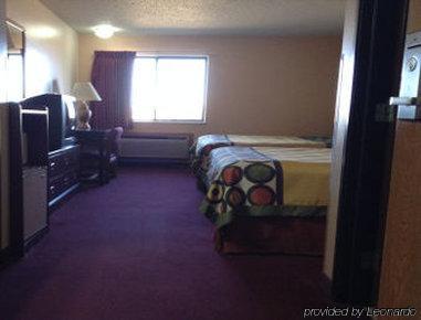 Heartland & Motel